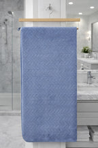 Vibrant royal blue Vorre Blush microfiber bath towel, durable machine washable quick-drying towel.