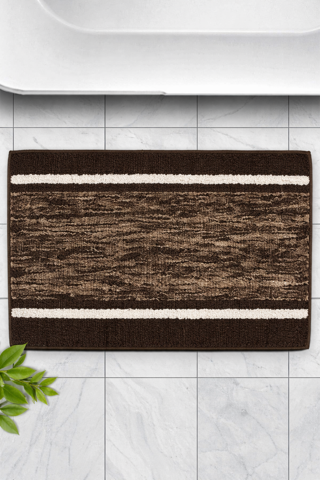 Chocolate brown ridge pattern micro polyester bathmat, 40x60 cm textured hotel style rug.
