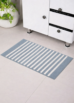 Light blue horizon stripe micro polyester bathmat, quick-drying soft floor mat for bath.