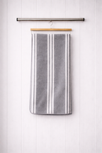 Classic grey and white striped Vorre microfiber bath towel, lightweight 280 GSM absorbent towel for gym and travel.